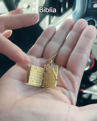 ✝️ Colier creștin cu Biblie în miniatură✝️